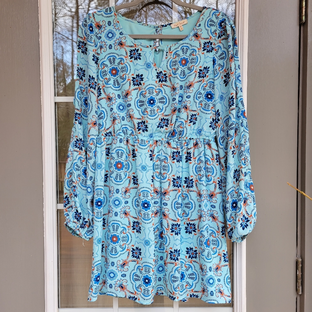 Red Camel Long Sleeve Cold Shoulder Dress | Size M
